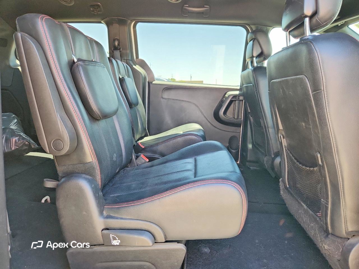 Dodge Caravan 2016