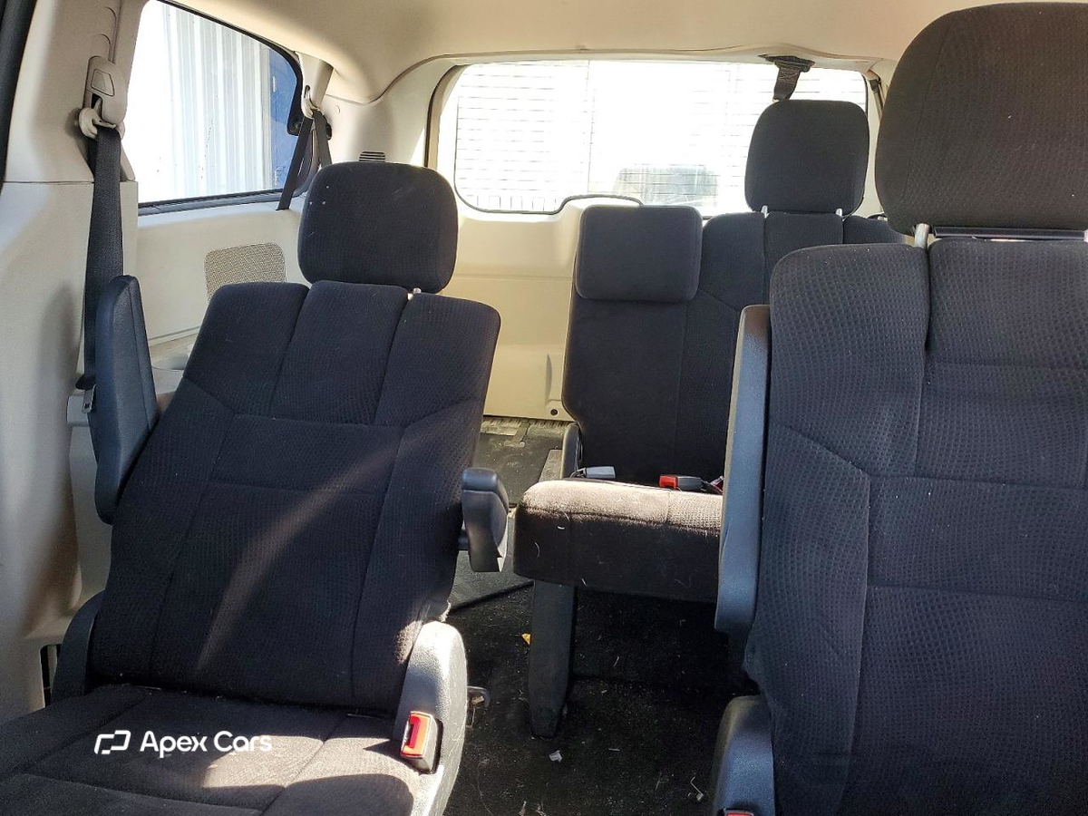 Dodge Caravan 2013