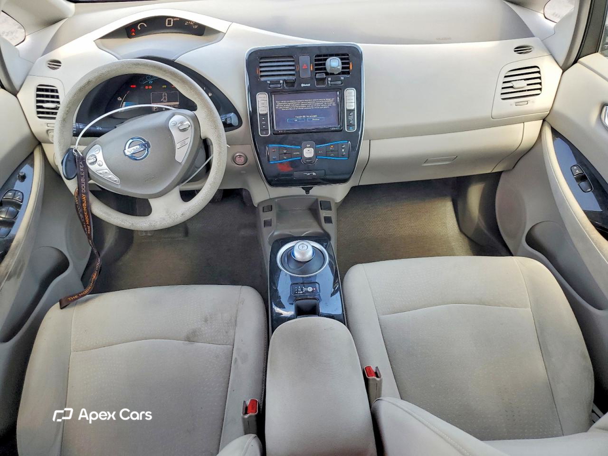 Nissan Leaf 2011
