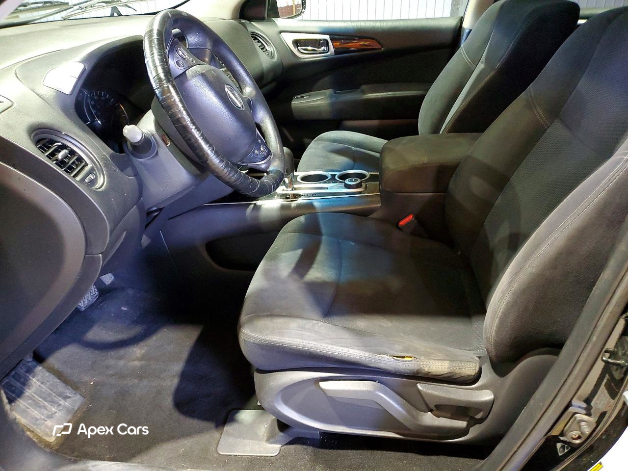 Nissan Pathfinder 2013