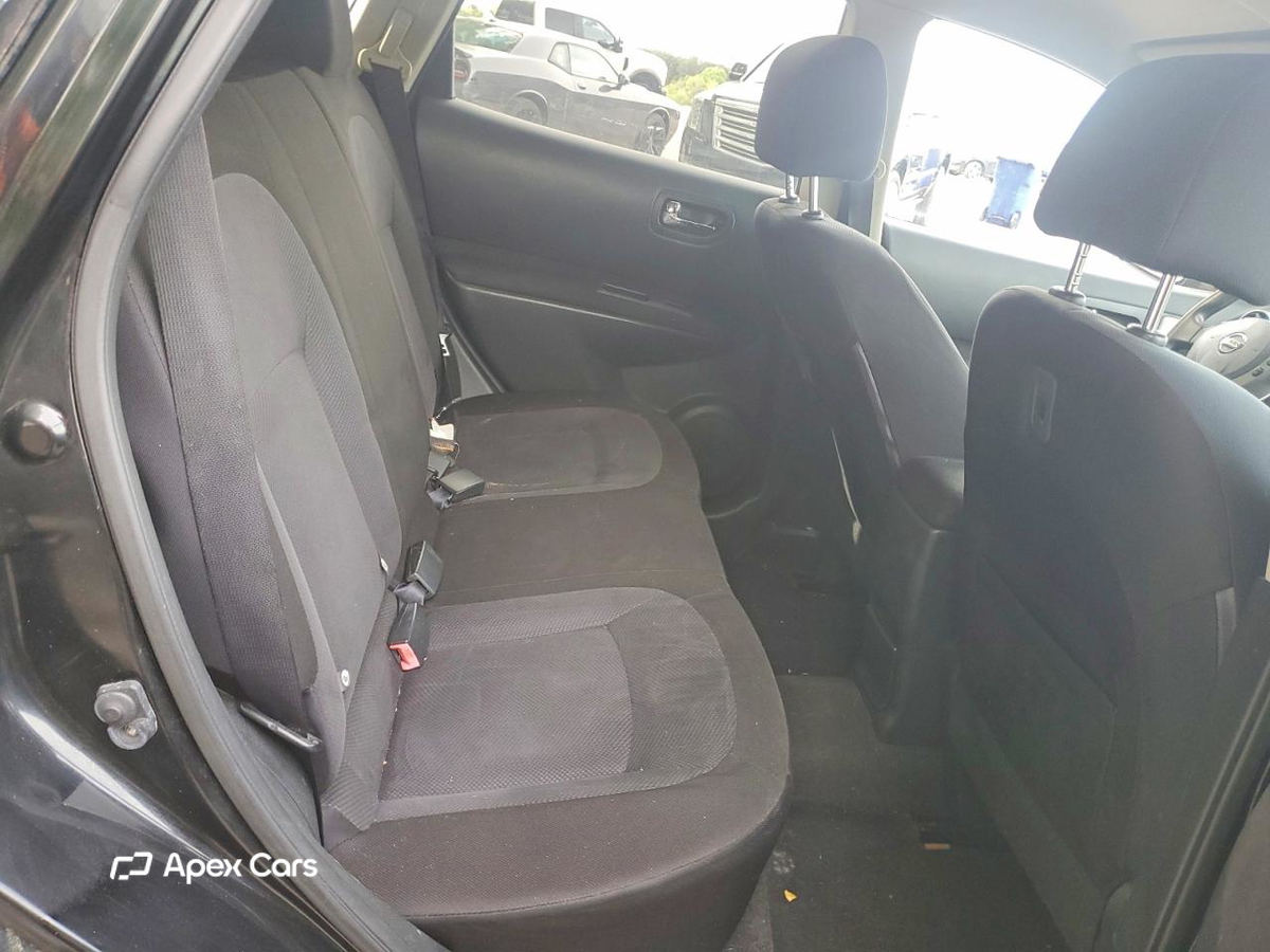 Nissan Rogue 2013