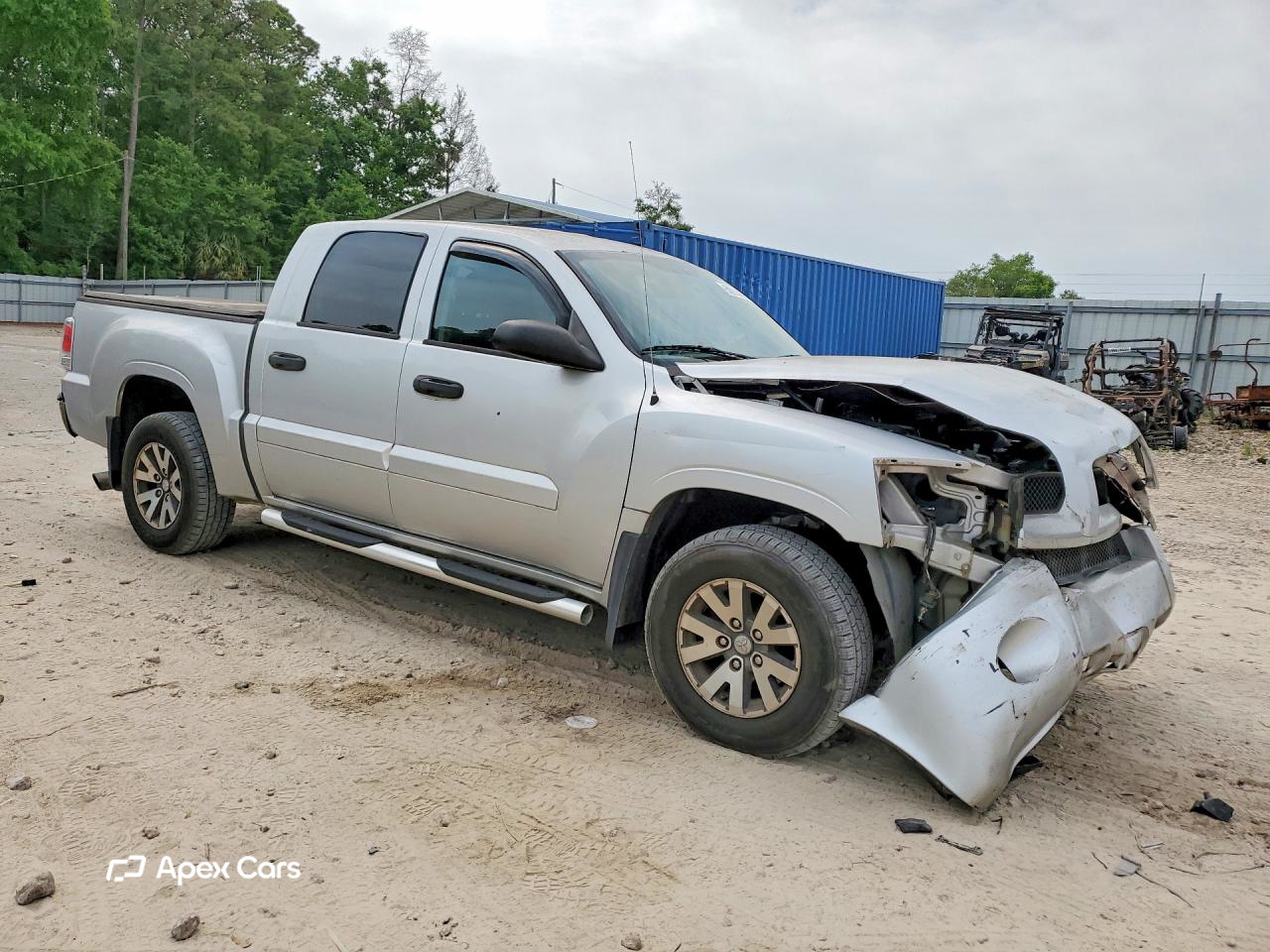 Mitsubishi Raider 2007