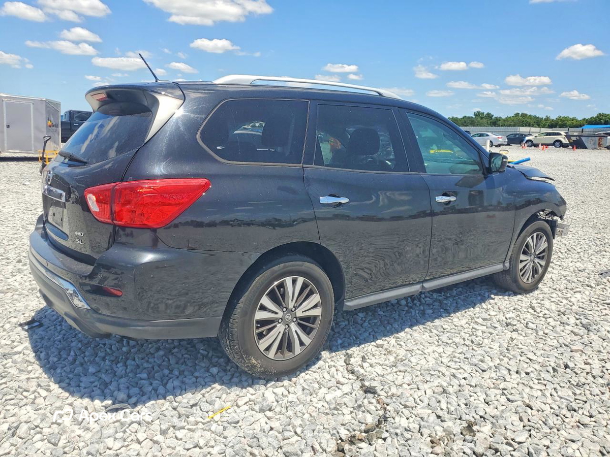 Nissan Pathfinder 2017