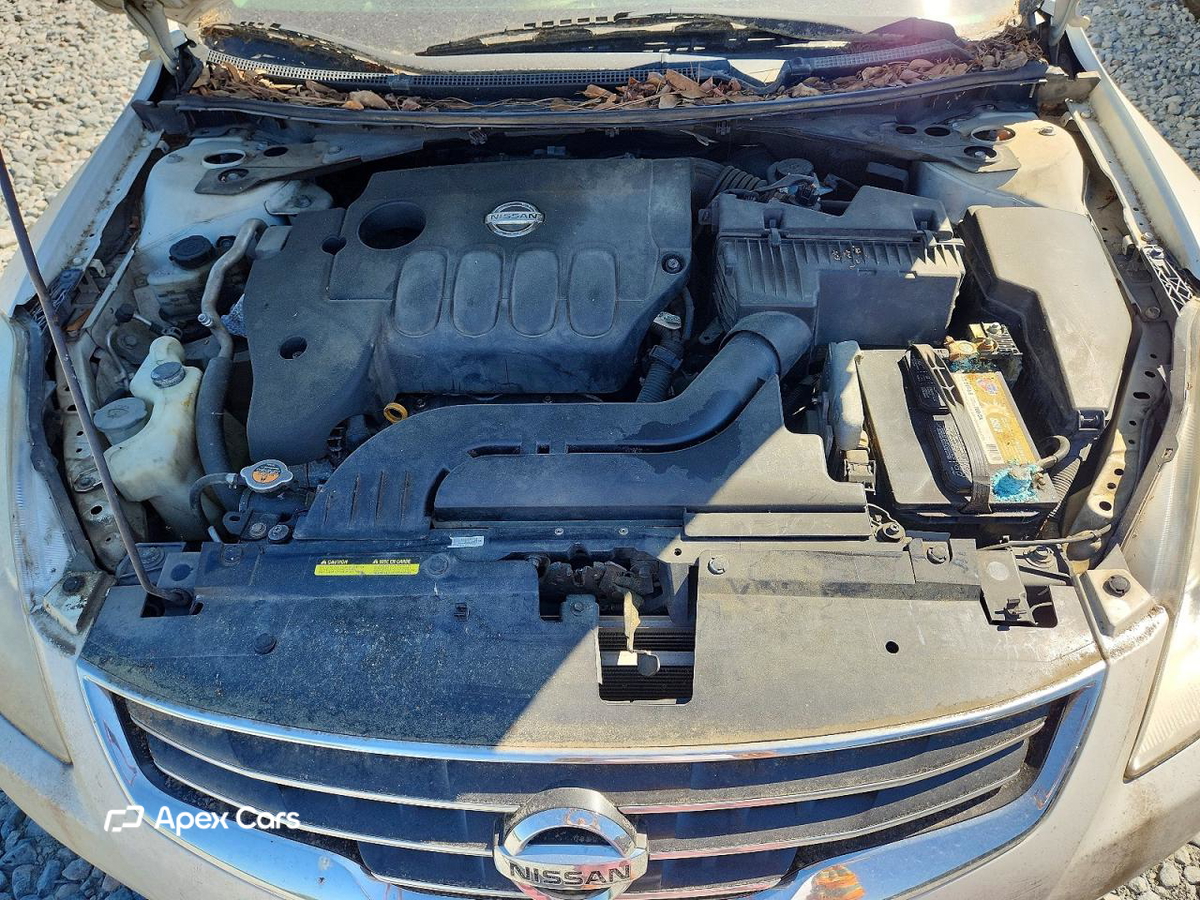 Nissan Altima 2012