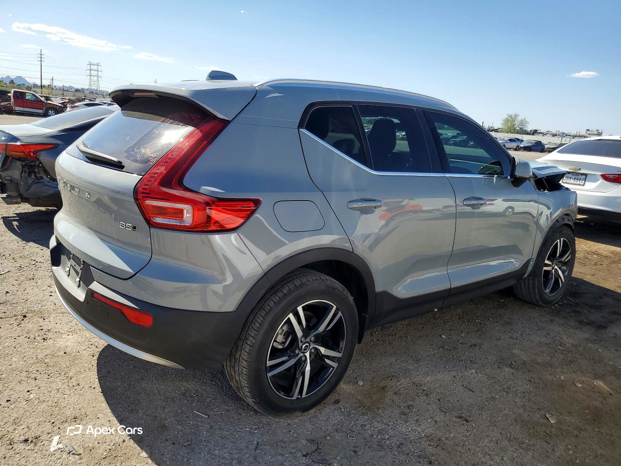 Volvo XC40 2024
