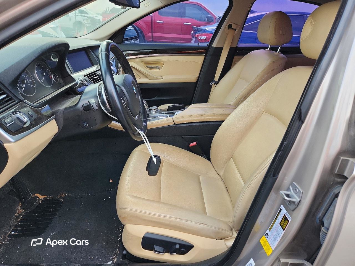 BMW Series 5 2016