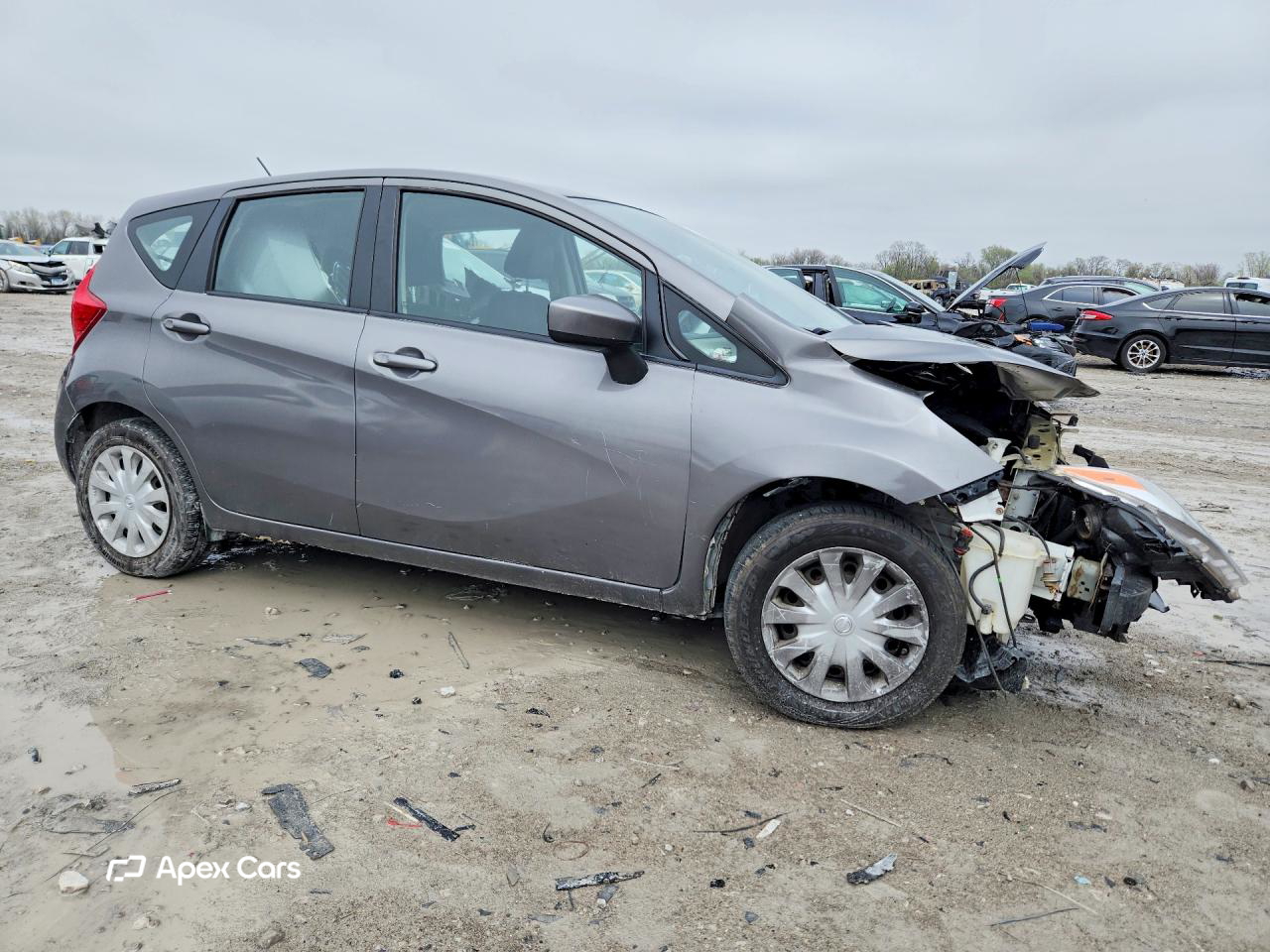 Nissan Versa 2016