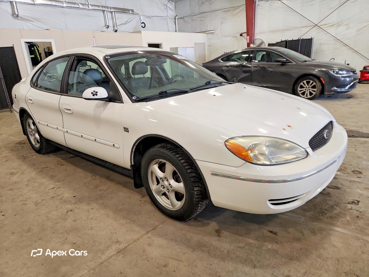 Ford Taurus 2004