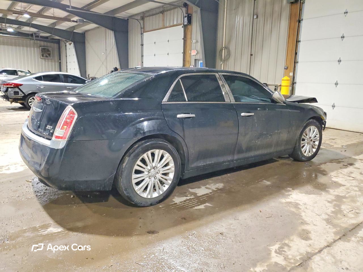 Chrysler 300 2013