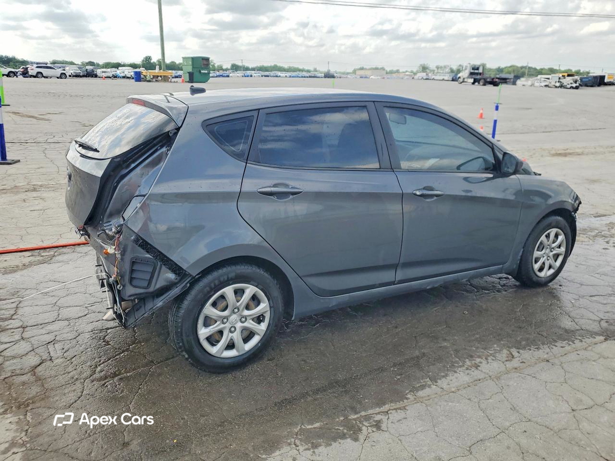 Hyundai Accent 2013