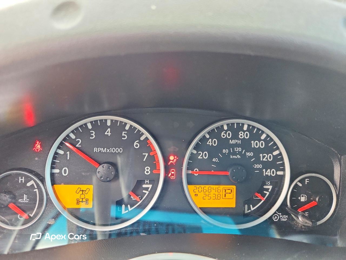 Nissan Pathfinder 2012