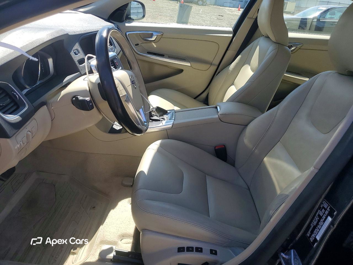 Volvo S60 2015