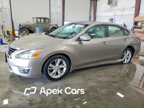Nissan Altima 2014 - Image 1 of 13