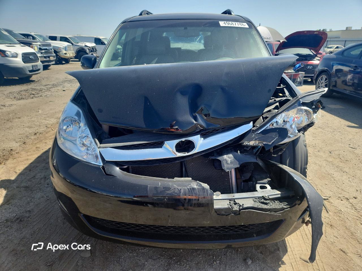 Toyota Sienna 2008