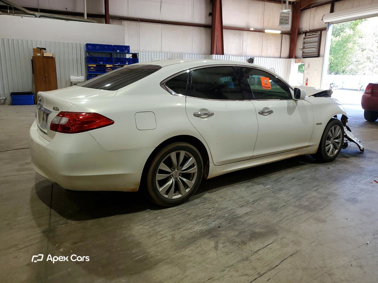 Infiniti M 2012