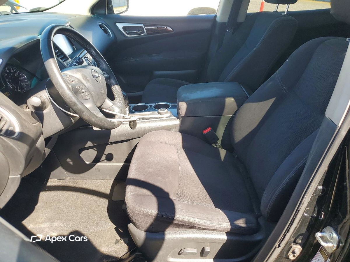 Nissan Pathfinder 2013