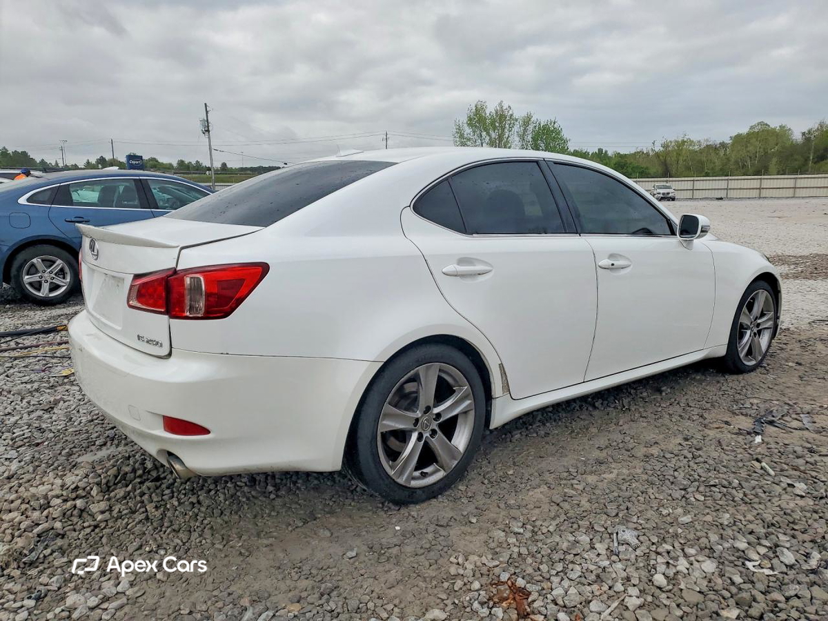 Lexus IS 2013