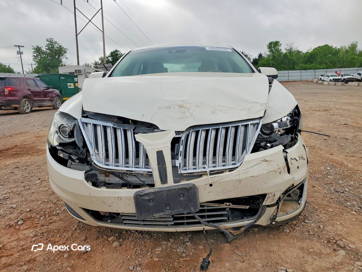Lincoln MKS 2009