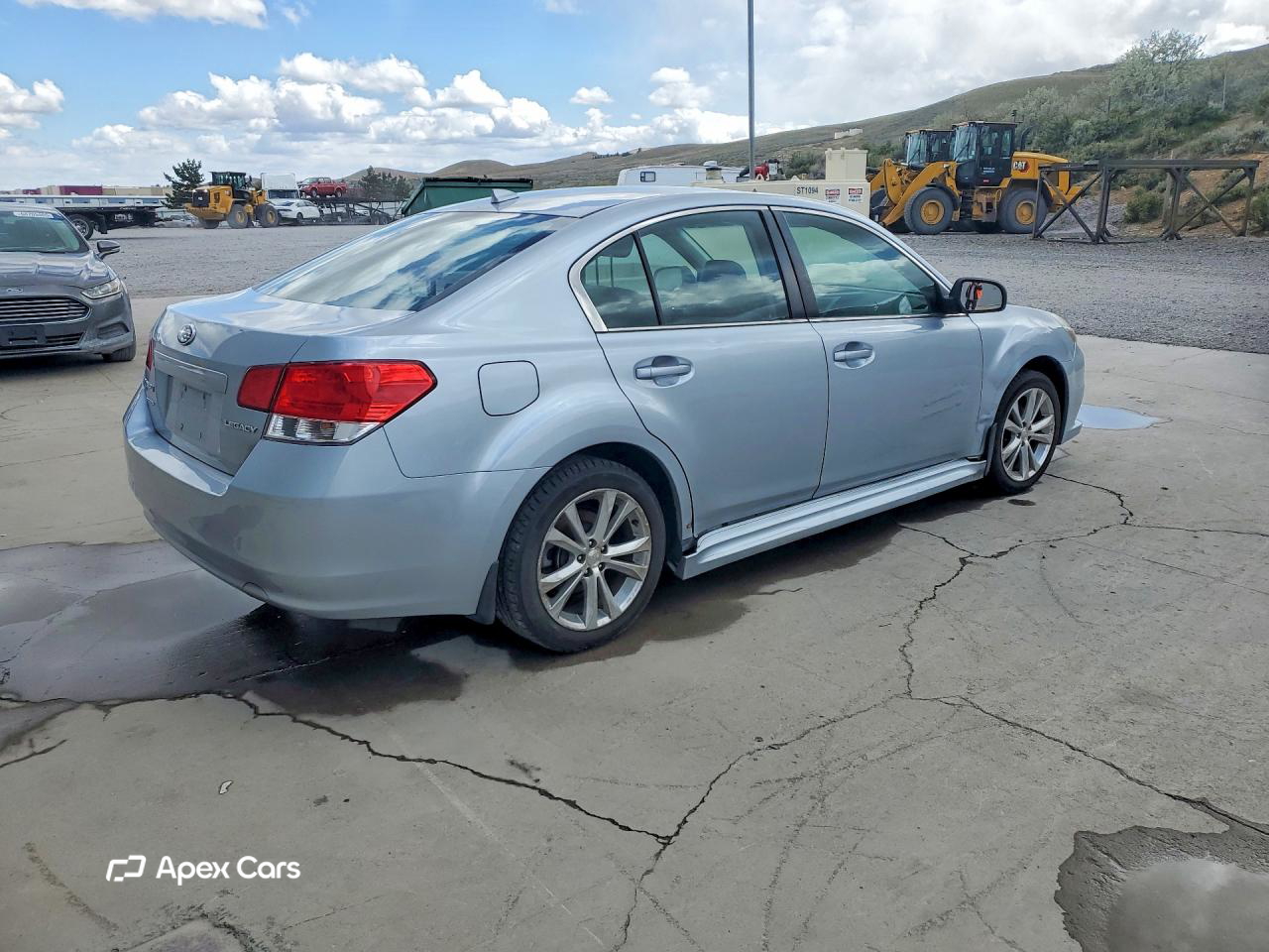Subaru Legacy 2014