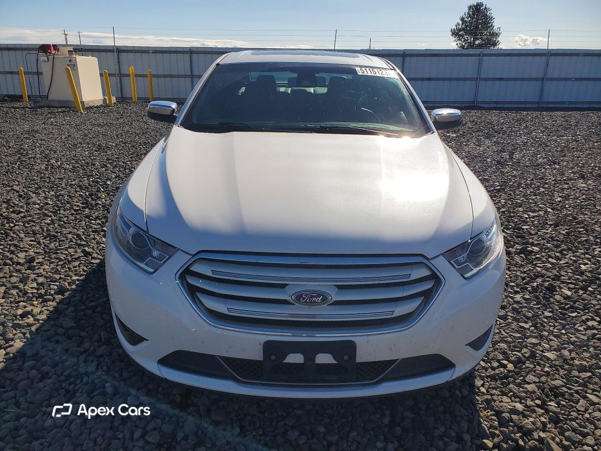 Ford Taurus 2018
