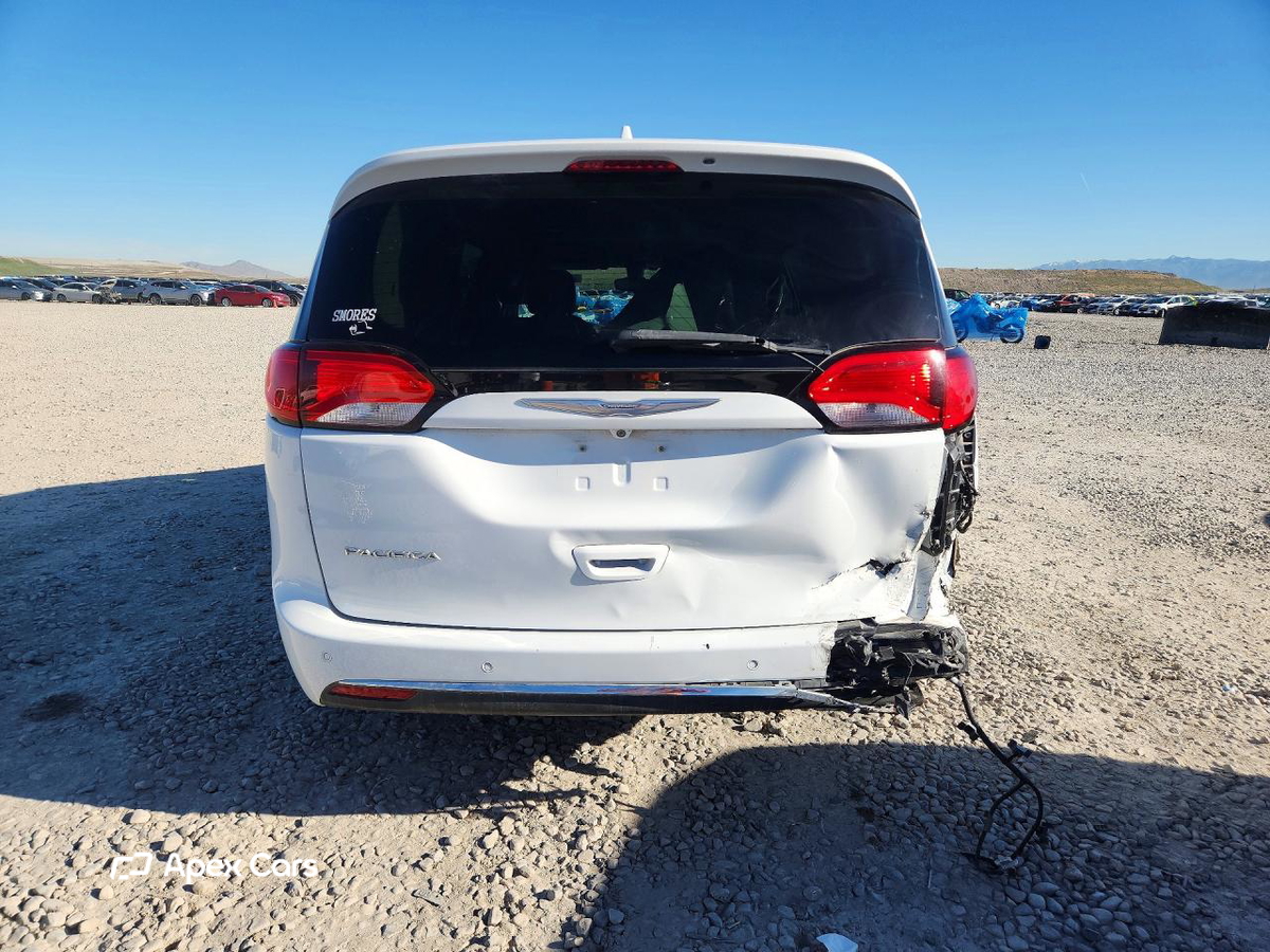 Chrysler Pacifica 2017
