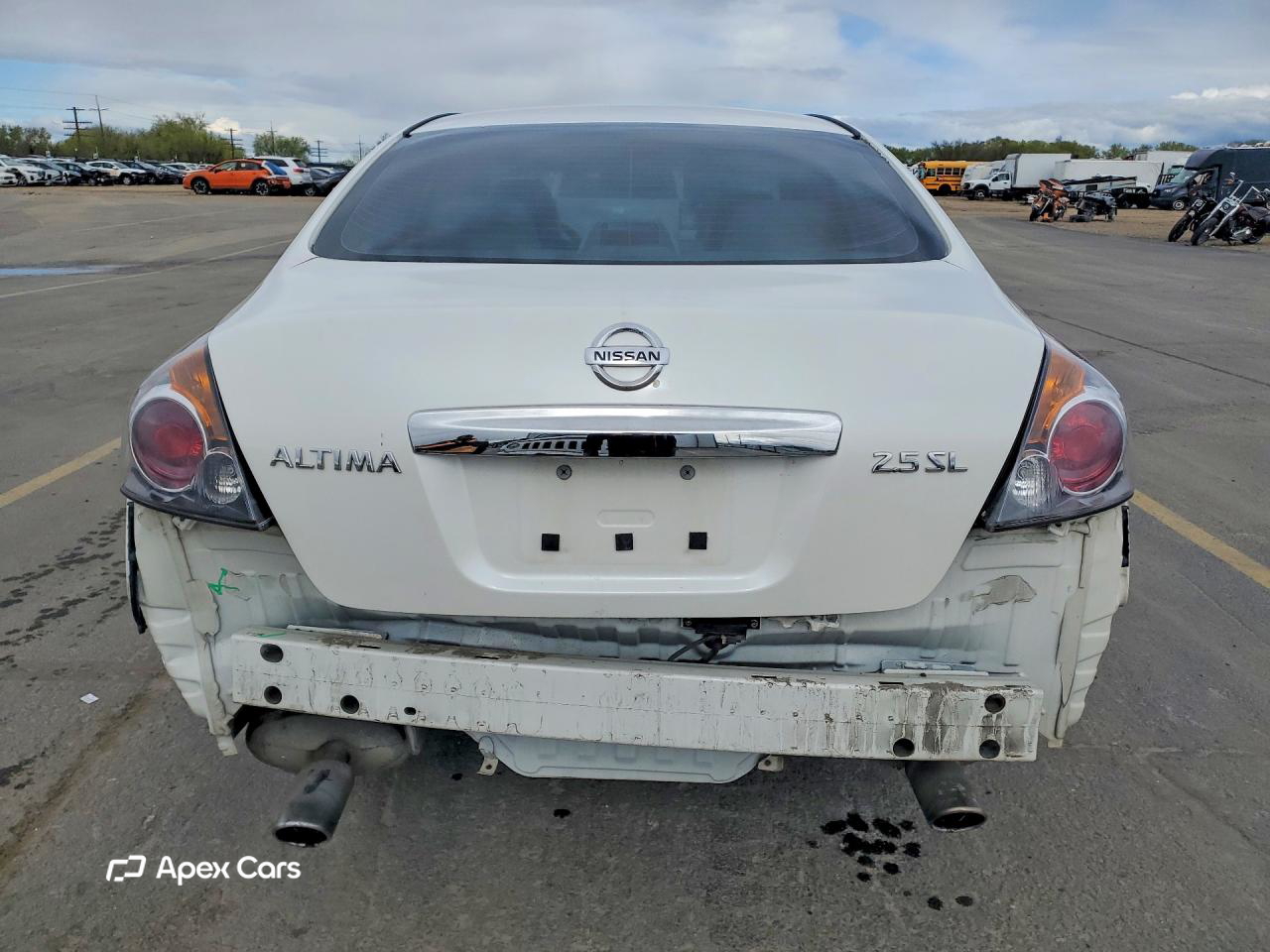 Nissan Altima 2011