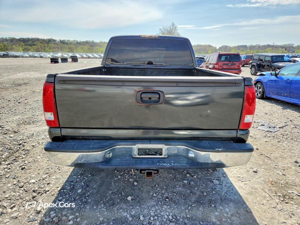 Chevrolet Silverado 2004