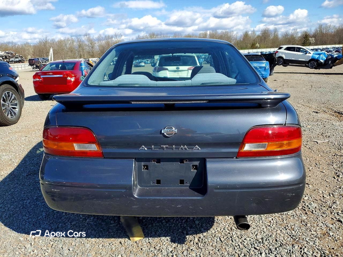 Nissan Altima 1993