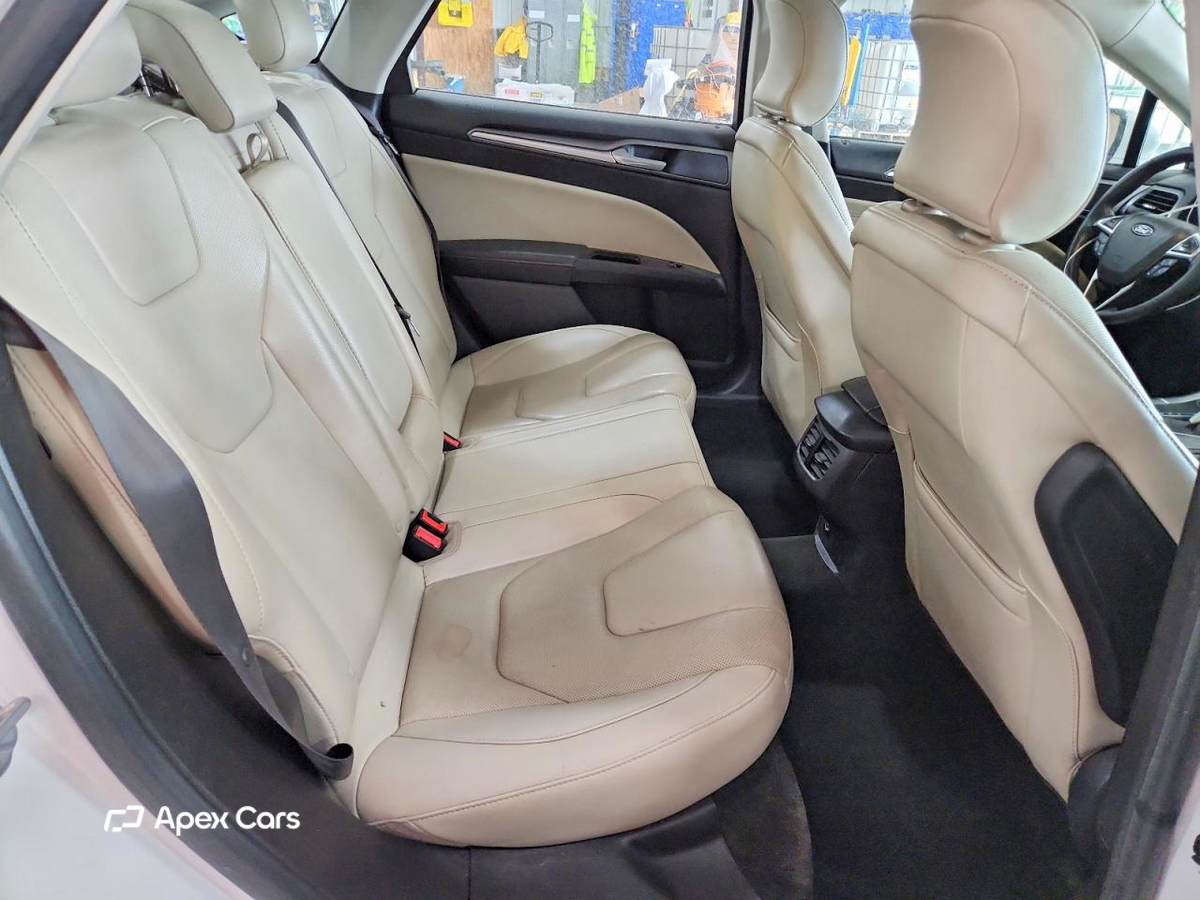 Ford Fusion 2015