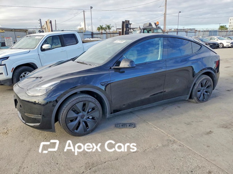 Tesla Model Y 2025 - Image 1 of 13
