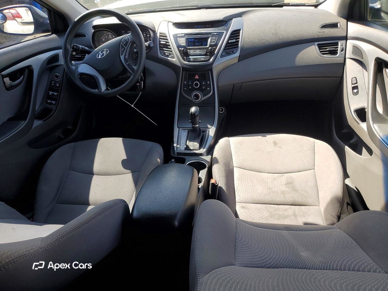 Hyundai Elantra 2016