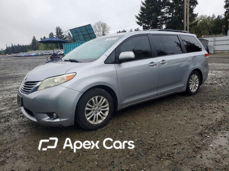 Toyota Sienna 2012 - Image 1 of 13