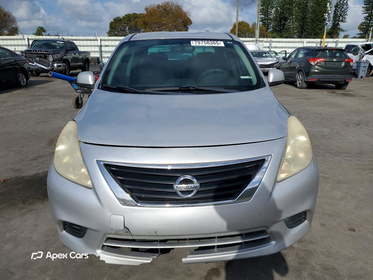 Nissan Versa 2013