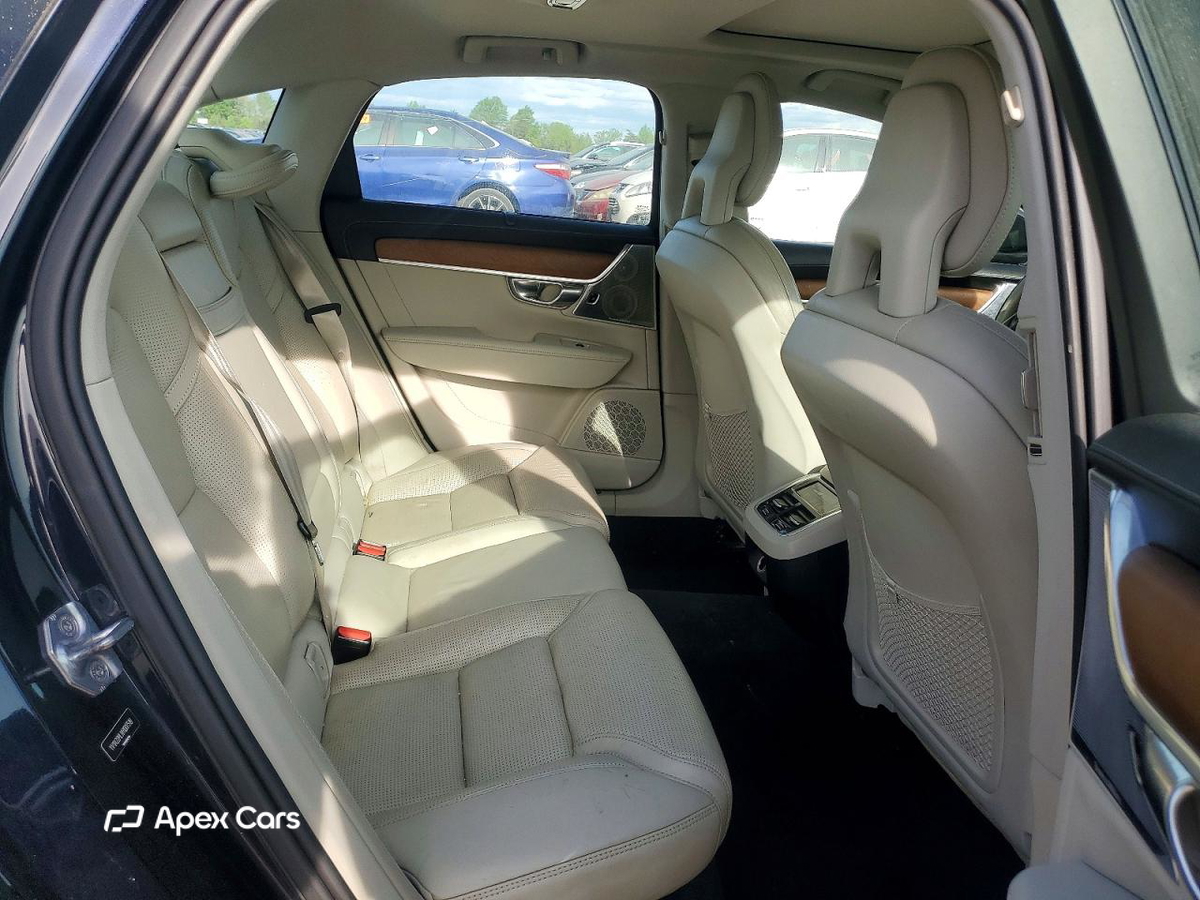 Volvo S90 2017