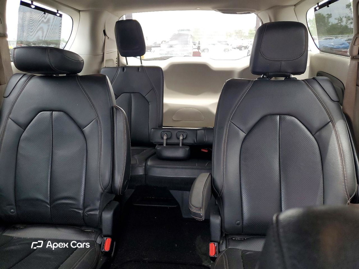 Chrysler Pacifica 2017