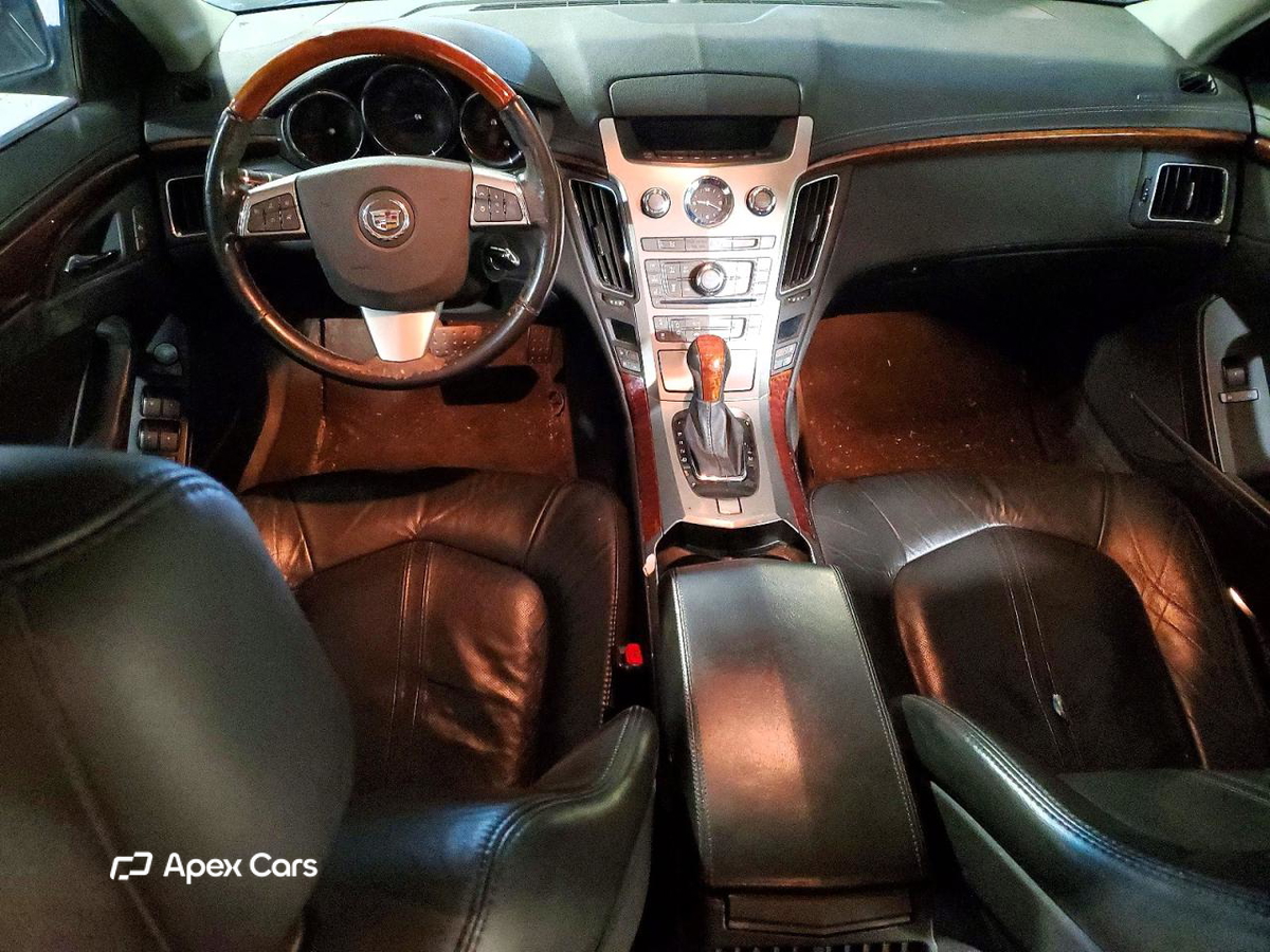 Cadillac CTS 2011