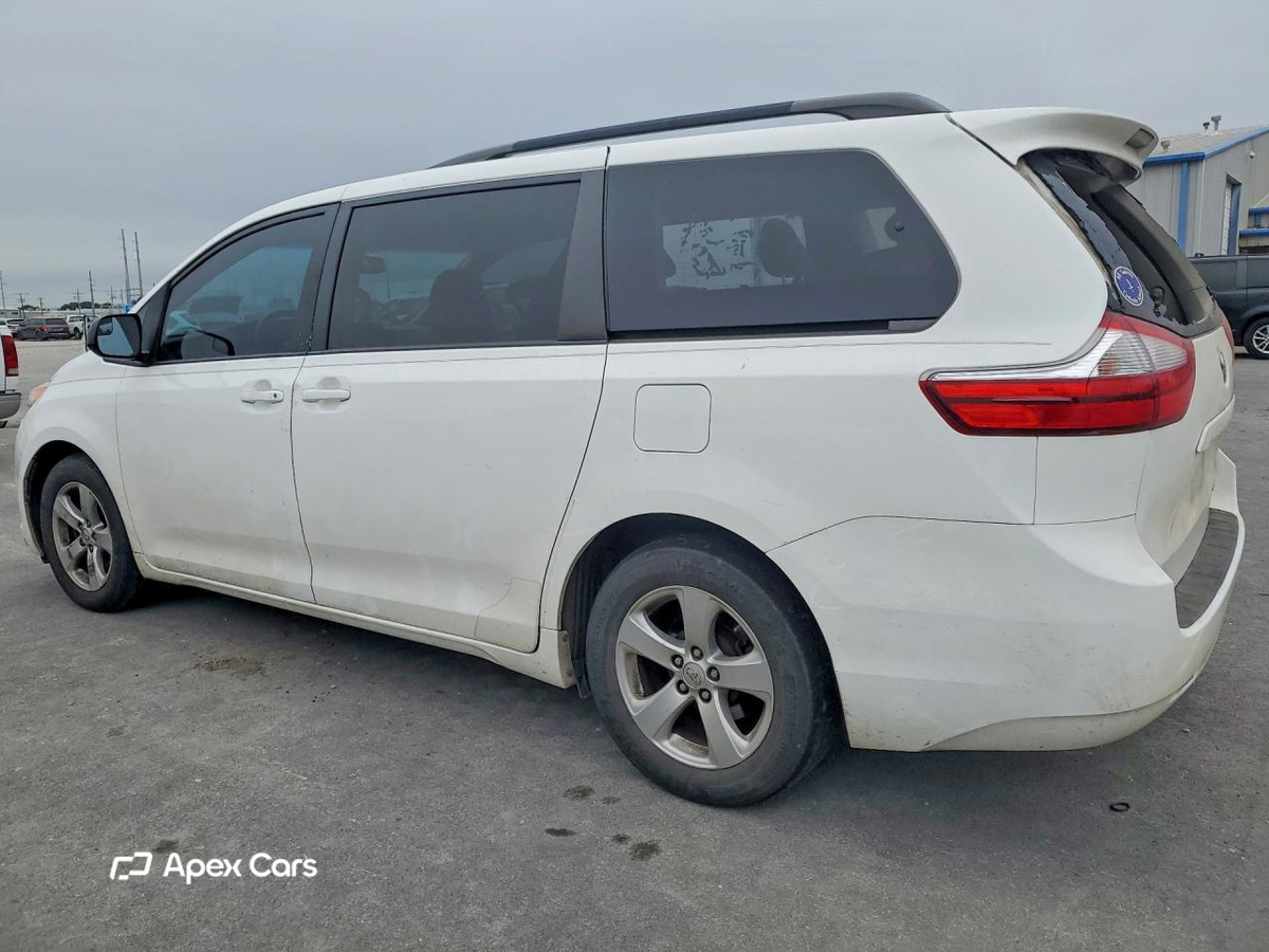 Toyota Sienna 2015
