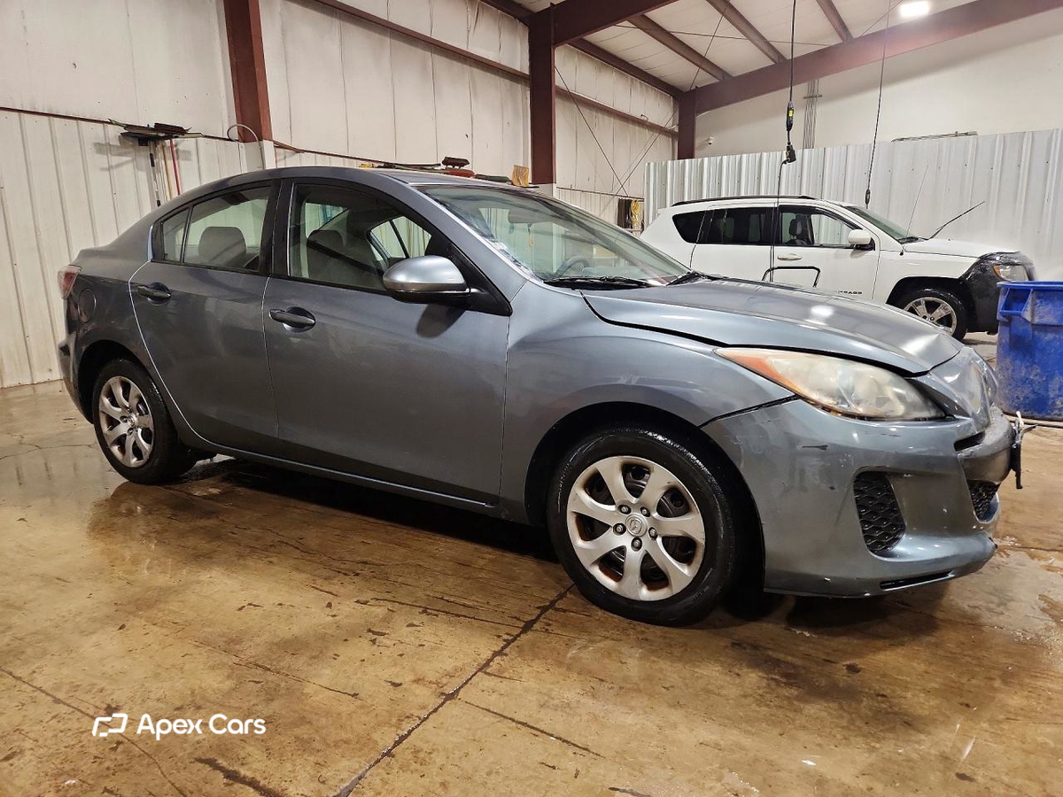 Mazda 3 2013