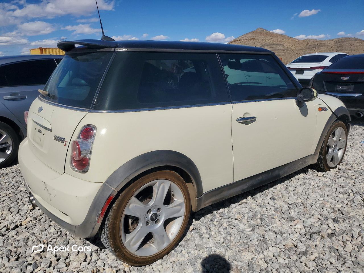 MINI Cooper 2006