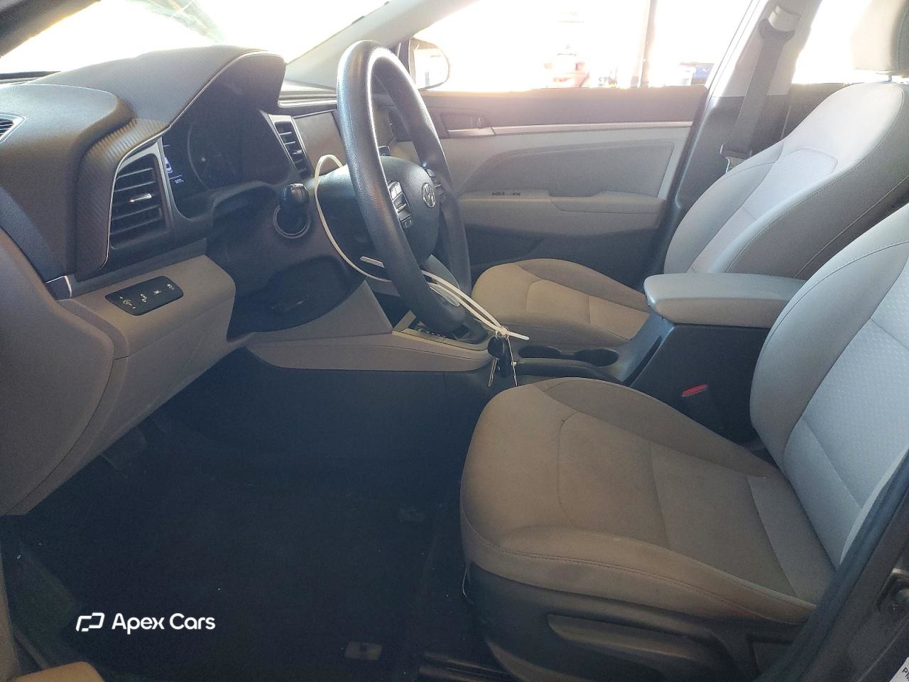 Hyundai Elantra 2020
