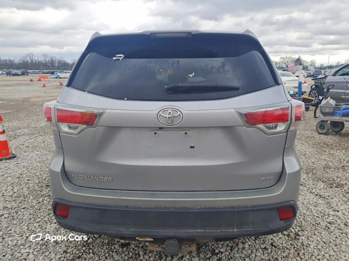 Toyota Highlander 2016