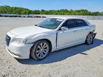Chrysler 300 2019