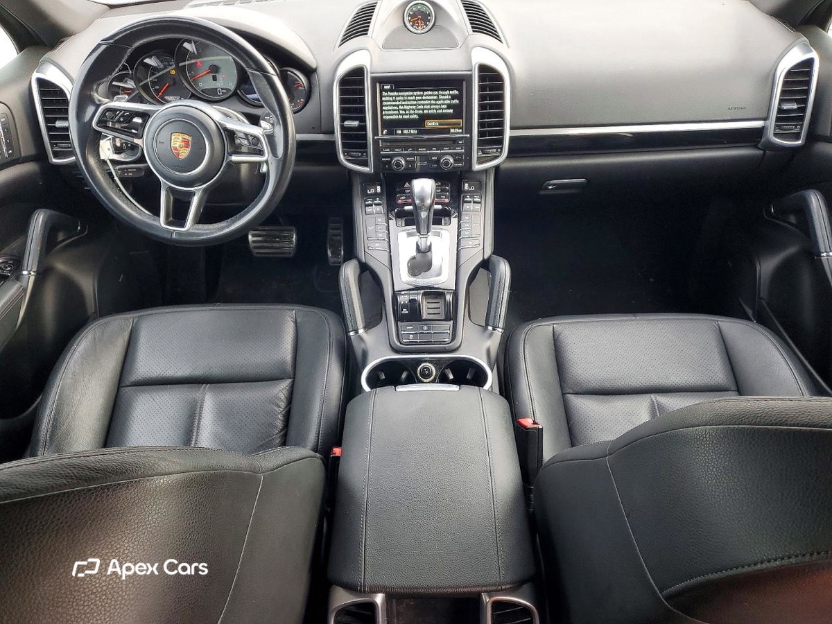 Porsche Cayenne 2015