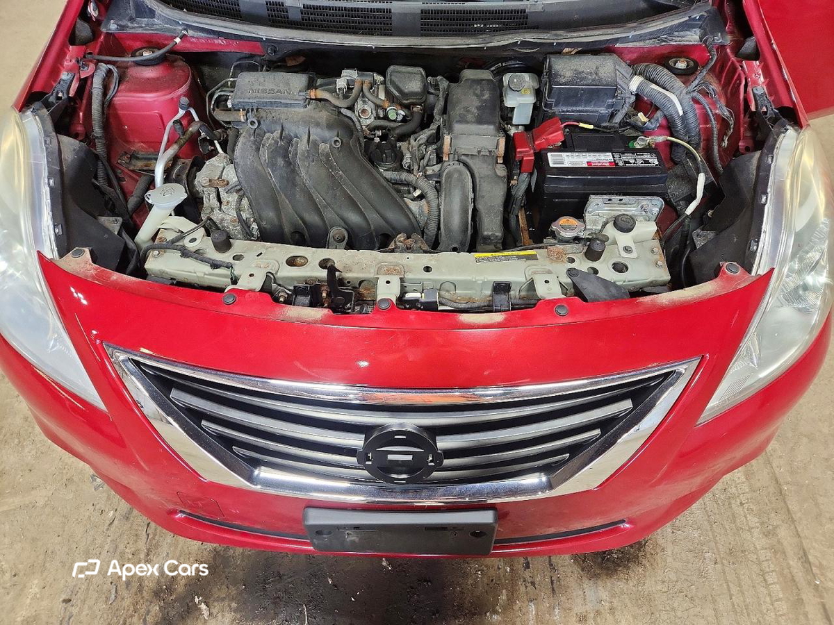 Nissan Versa 2012