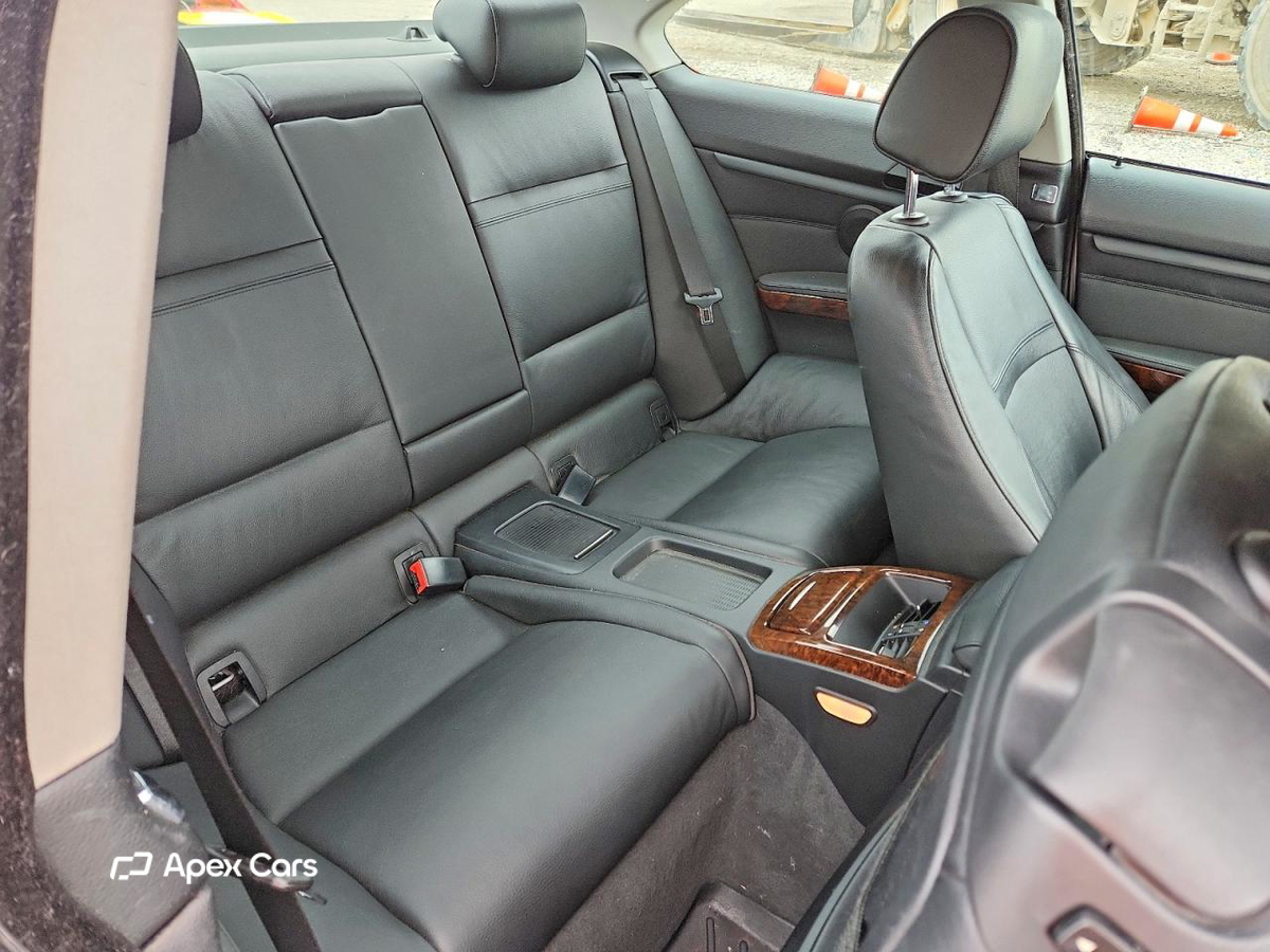 BMW Series 3 2009