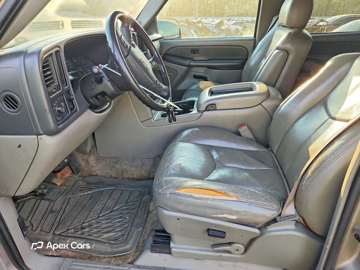 Chevrolet Tahoe 2003