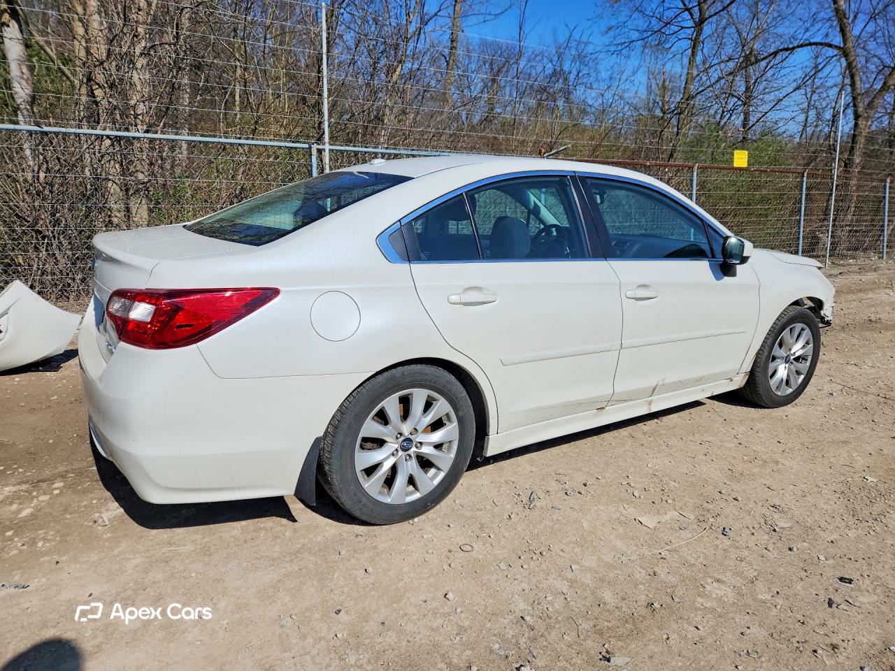 Subaru Legacy 2015