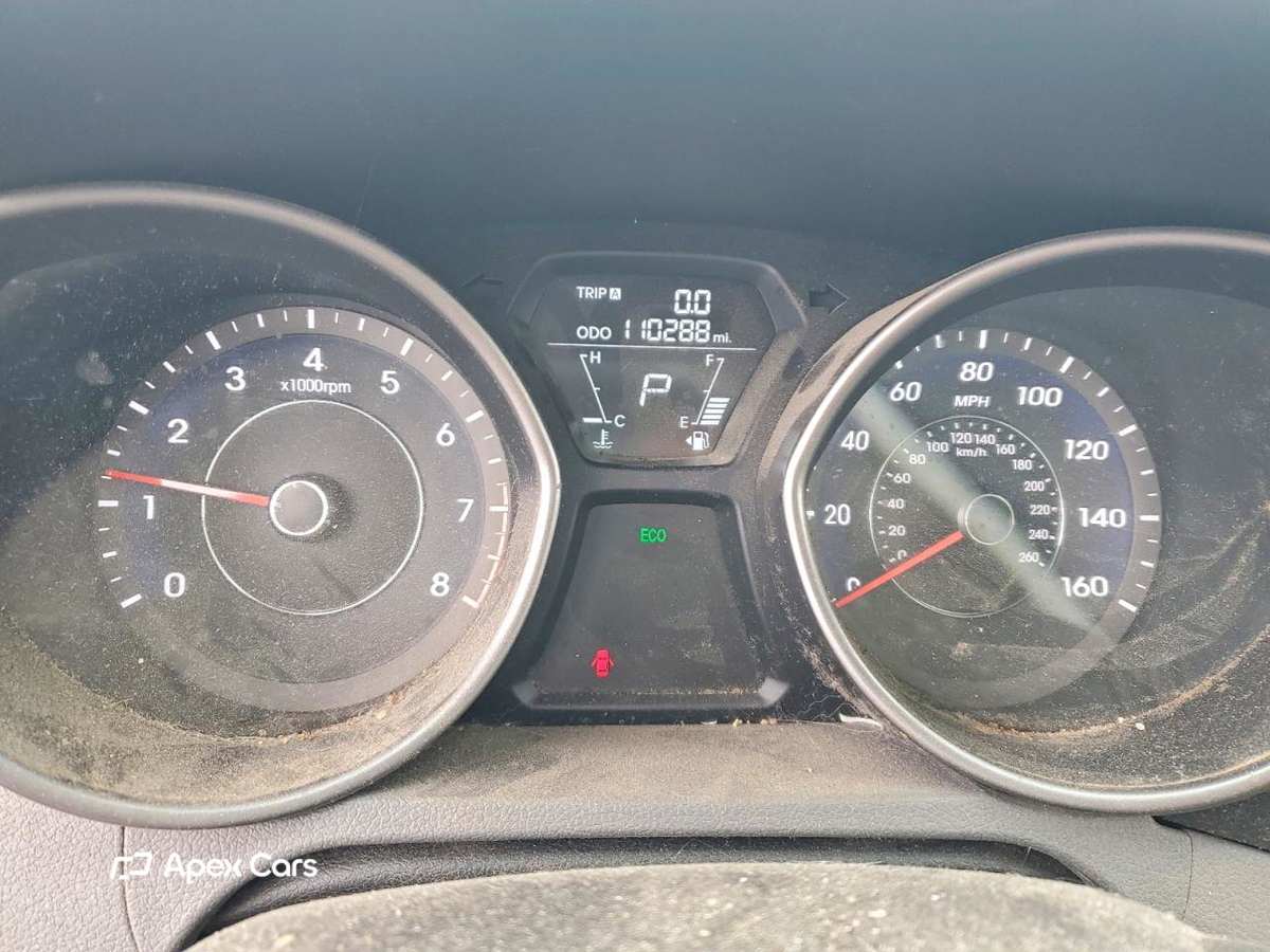 Hyundai Elantra 2013