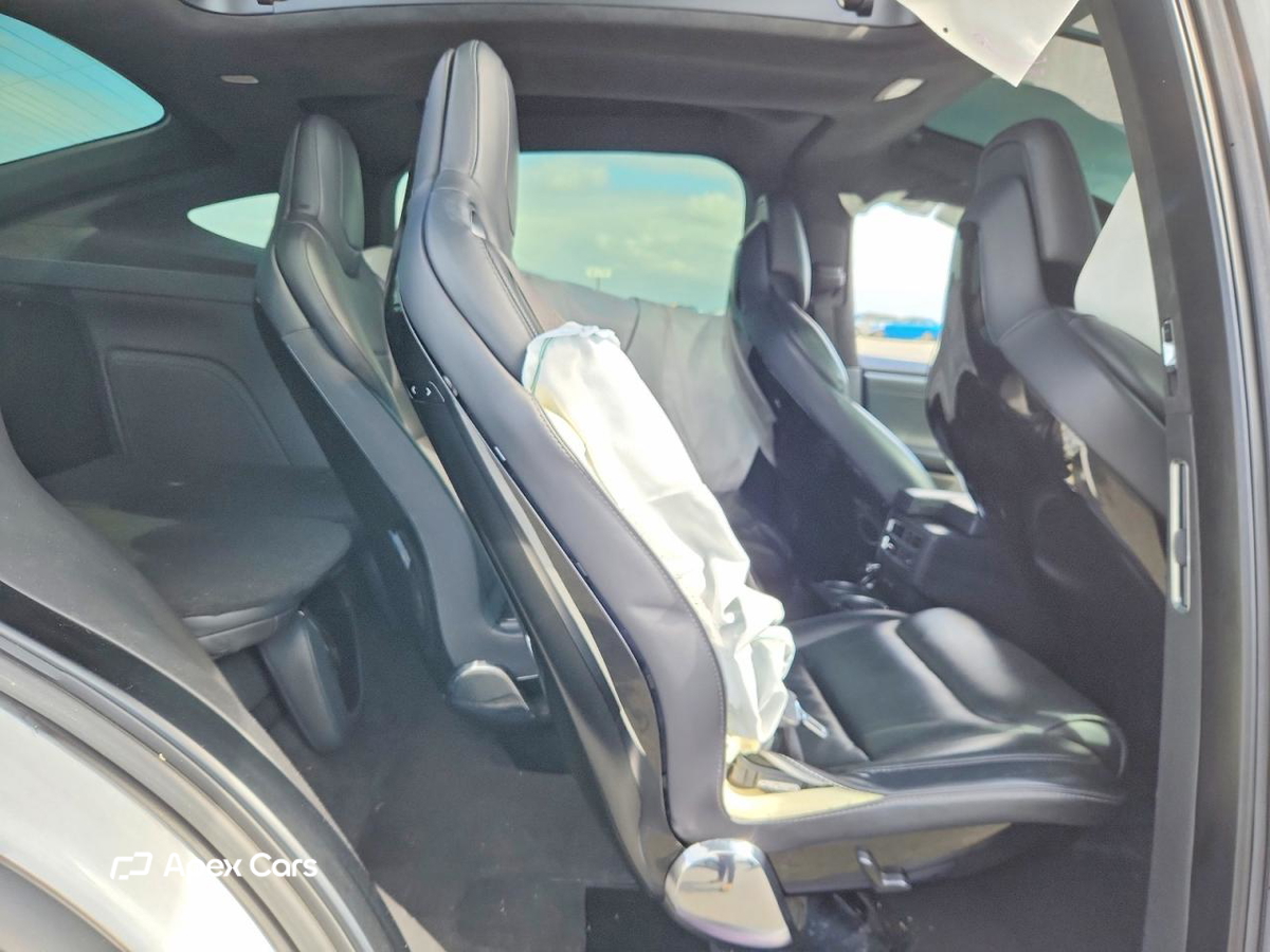 Tesla Model X 2016