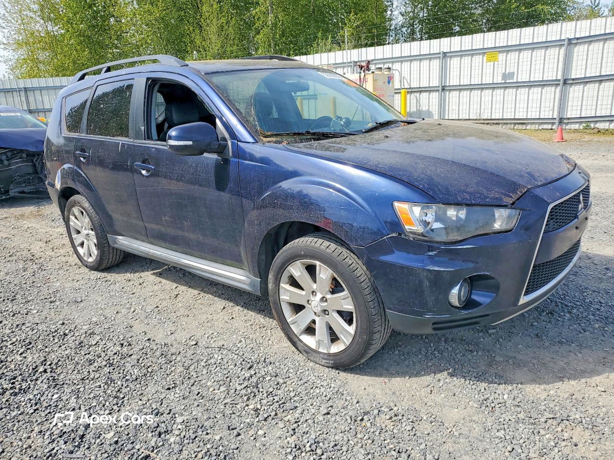 Mitsubishi Outlander 2011
